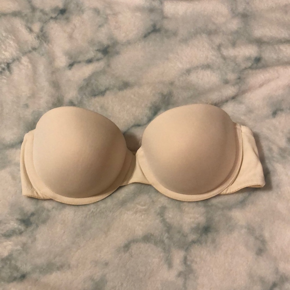 Strapless bra